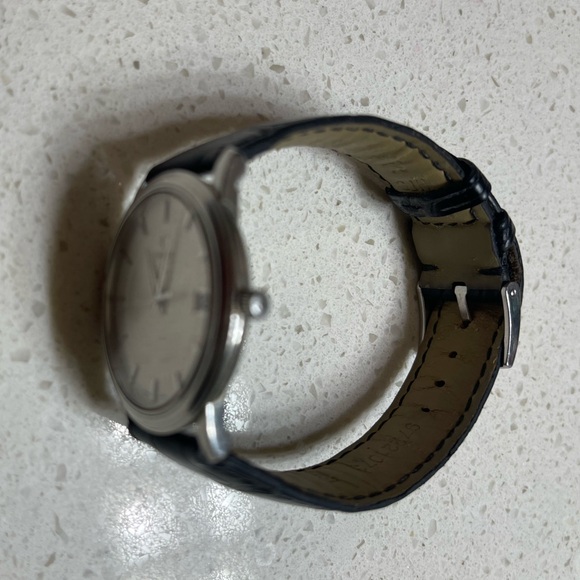 OMEGA De Ville Prestige Quartz 34mm Silver. - Picture 4 of 5